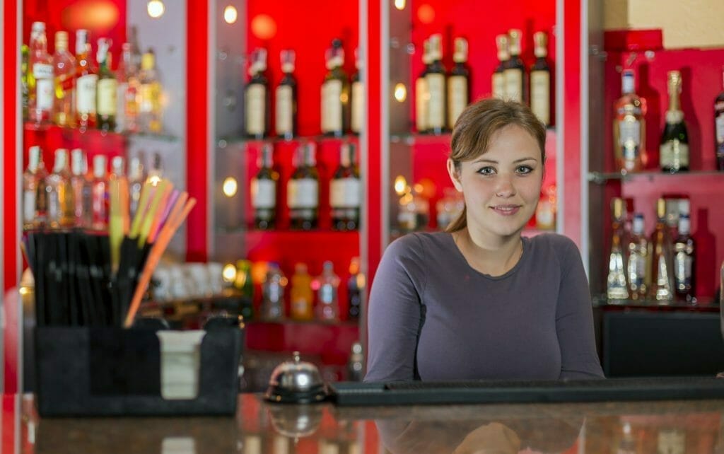 Bartender Salary Riverside | Riverside Bartending School